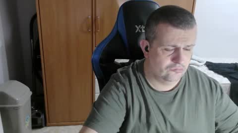 Snapshot of danysanchez1981 chatting on January 17, 12:21 pm danysanchez1981 online show from January 17, 12:21 pm