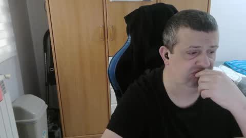 Snapshot of danysanchez1981 chatting on February 8, 9:34 am danysanchez1981 online show from February 8, 9:34 am