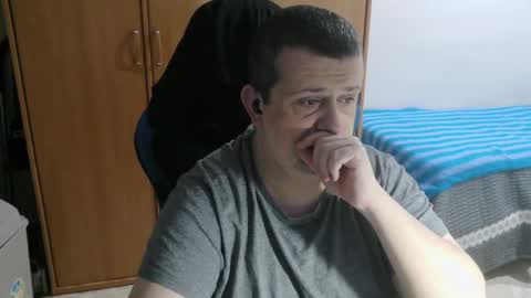 Snapshot of danysanchez1981 chatting on February 14, 11:56 pm danysanchez1981 online show from February 14, 11:56 pm