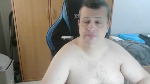 Snapshot of danysanchez1981 chatting on February 20, 10:49 am danysanchez1981 online show from February 20, 10:49 am