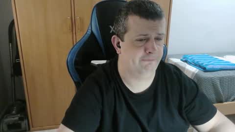 Snapshot of danysanchez1981 chatting on February 22, 9:30 am danysanchez1981 online show from February 22, 9:30 am