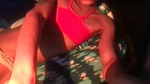 Snapshot of danyuhll chatting on February 14, 4:59 pm Danny online show from February 14, 4:59 pm