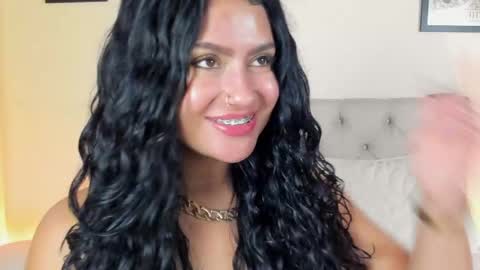 Antonella Mora online show from November 11, 12:27 pm