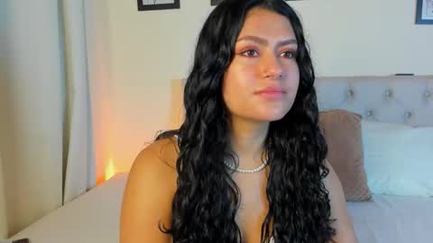 Antonella Mora online show from November 30, 12:53 pm