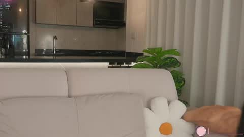 daphne_cooper1 online show from May 29, 1:03 am