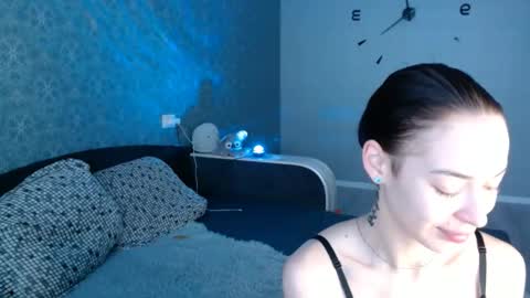 Daphne Darkthorn online show from November 17, 11:16 am