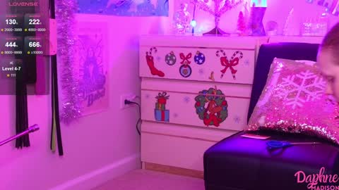 Daphne Madison online show from December 3, 1:30 am