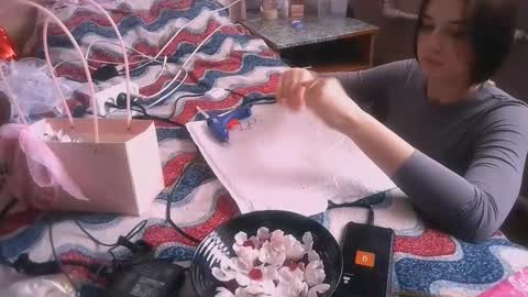 Emilia online show from February 18, 11:28 am