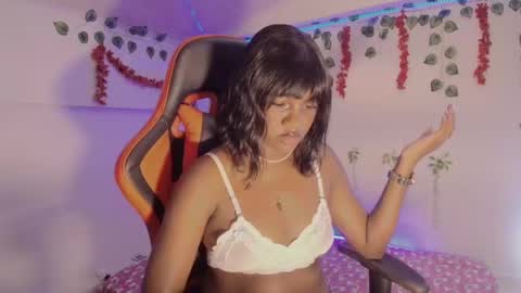 Daphne online show from February 7, 3:08 pm