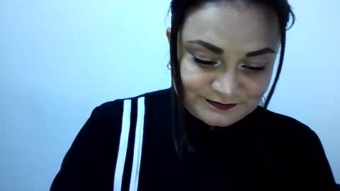 dapnne online show from October 15, 7:58 pm