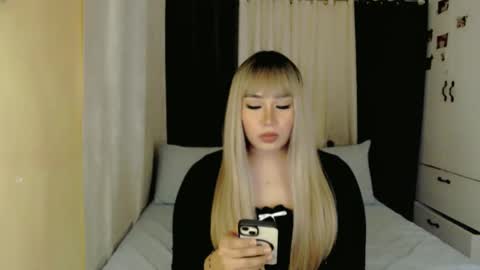 DARCY online show from December 1, 5:13 pm