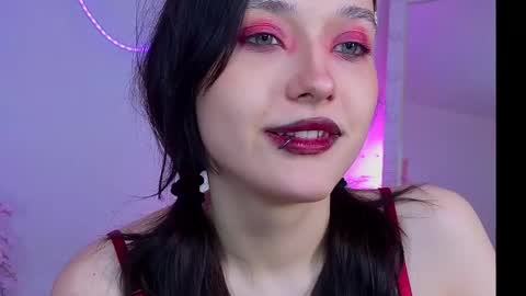 Darcy online show from May 24, 1:43 am
