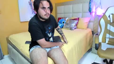 Snapshot of dargk_man chatting on January 9, 8:11 pm D A R G K online show from January 9, 8:11 pm