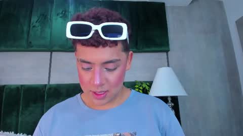 Darian  online show from June 11, 12:32 am