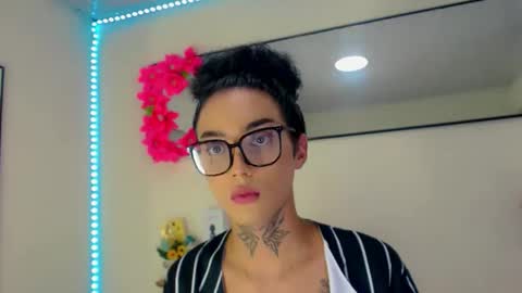 Dary online show from April 13, 9:31 pm