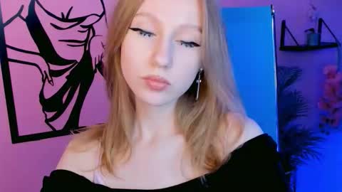 Daria Tate online show from October 14, 11:33 am