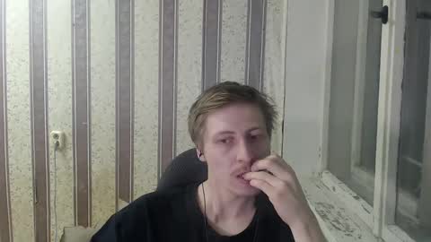 darienlarge online show from February 7, 5:18 pm