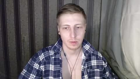 darienlarge online show from February 20, 6:57 pm