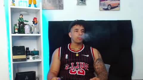 Darius Phoenix  online show from December 15, 12:07 am