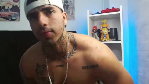 Darius Phoenix  online show from March 12, 4:08 am