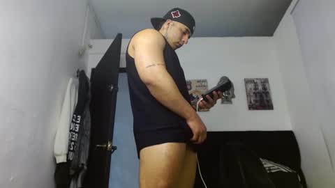 Darius Phoenix  online show from October 11, 10:30 pm