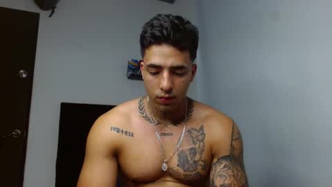 Darius Phoenix  online show from February 8, 12:25 am