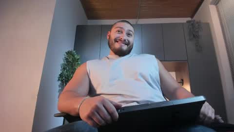 Darius online show from April 23, 11:20 am