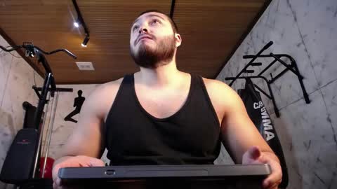 Darius online show from May 2, 11:26 am
