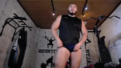 Darius online show from May 10, 11:37 am
