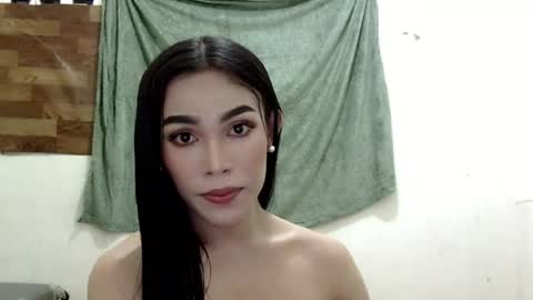 Snapshot of dark_angel000 chatting on July 21, 12:29 pm Angel000 online show from July 21, 12:29 pm