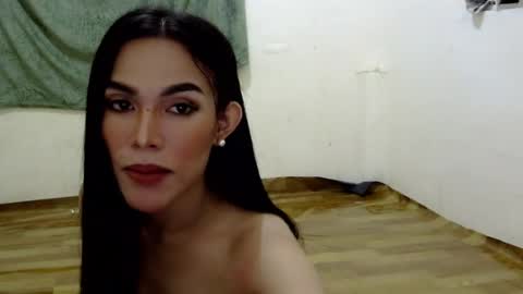 Snapshot of dark_angel000 chatting on July 22, 1:30 am Angel000 online show from July 22, 1:30 am