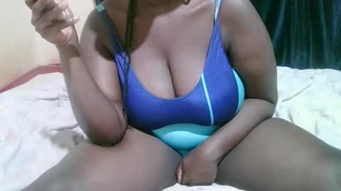 Snapshot of dark_anggel chatting on October 11, 5:17 am dark_anggel online show from October 11, 5:17 am