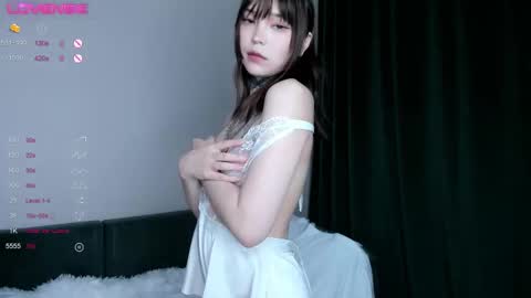 Snapshot of dark_ester chatting on September 12, 1:55 pm Ester online show from September 12, 1:55 pm