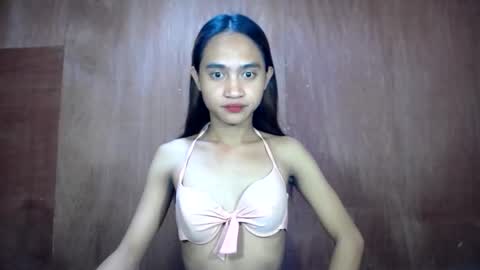 Snapshot of dark_hurohuro19 chatting on April 6, 3:15 am LIANNA online show from April 6, 3:15 am