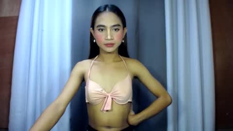 Snapshot of dark_hurohuro19 chatting on April 10, 2:39 am LIANNA online show from April 10, 2:39 am
