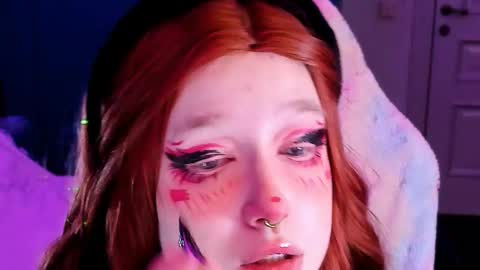 Lucious Foijieh online show from November 27, 4:53 pm