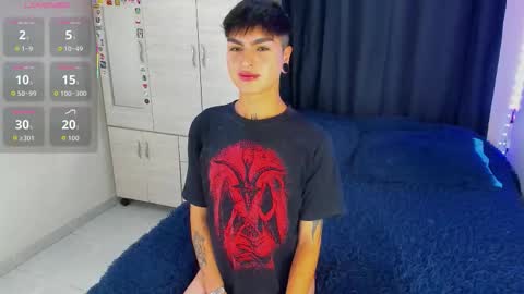 Snapshot of dark_lucky chatting on September 25, 1:09 am Juanito online show from September 25, 1:09 am