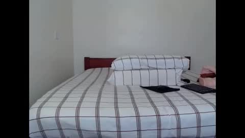 dark_qween online show from September 10, 9:31 am