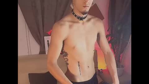 Snapshot of dark_rosse1 chatting on January 15, 11:48 am rosse online show from January 15, 11:48 am