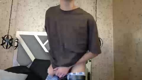 Snapshot of dark_sultan chatting on February 25, 8:40 pm dark_sultan online show from February 25, 8:40 pm