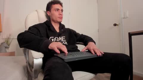 dark_sun333 online show from September 11, 10:10 pm