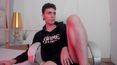 dark_sun333 online show from November 9, 12:31 am