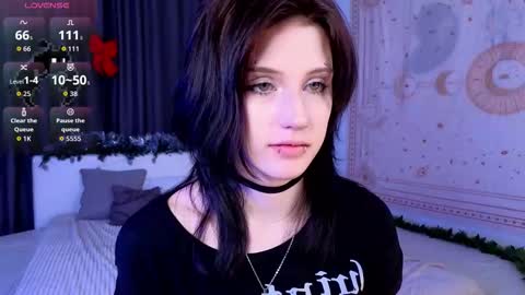 Vamp  online show from January 9, 8:10 pm