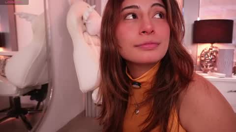 Angel Darcy  online show from May 8, 2:33 pm