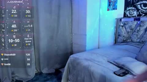 Snapshot of darkboy26_ chatting on October 16, 3:29 am Blake online show from October 16, 3:29 am