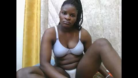 Snapshot of darknipples2 chatting on October 14, 2:56 am SHANICE online show from October 14, 2:56 am