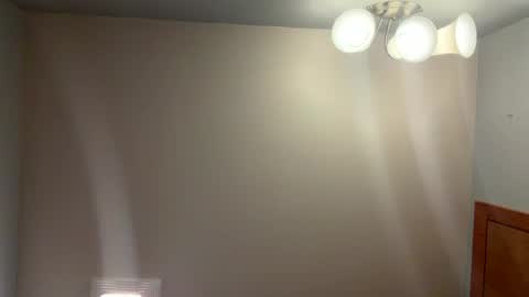 darknite083072 online show from January 14, 10:43 am