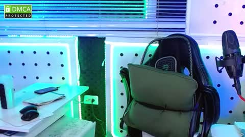 DARKO0717 online show from October 21, 1:34 pm