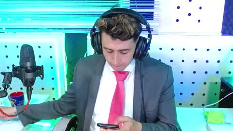 DARKO0717 online show from November 22, 3:44 pm