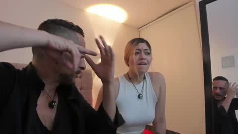 Jhon y Lucy online show from May 26, 3:57 am